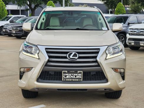 Used 2016 Lexus GX 460 Luxury AWD/4WD image 2