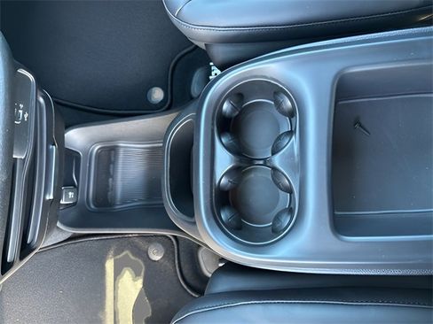 New 2026 Chrysler Pacifica Select image 18