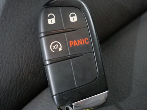 Used 2023 Jeep Renegade Trailhawk w/ Trailhawk Elite Group image 28