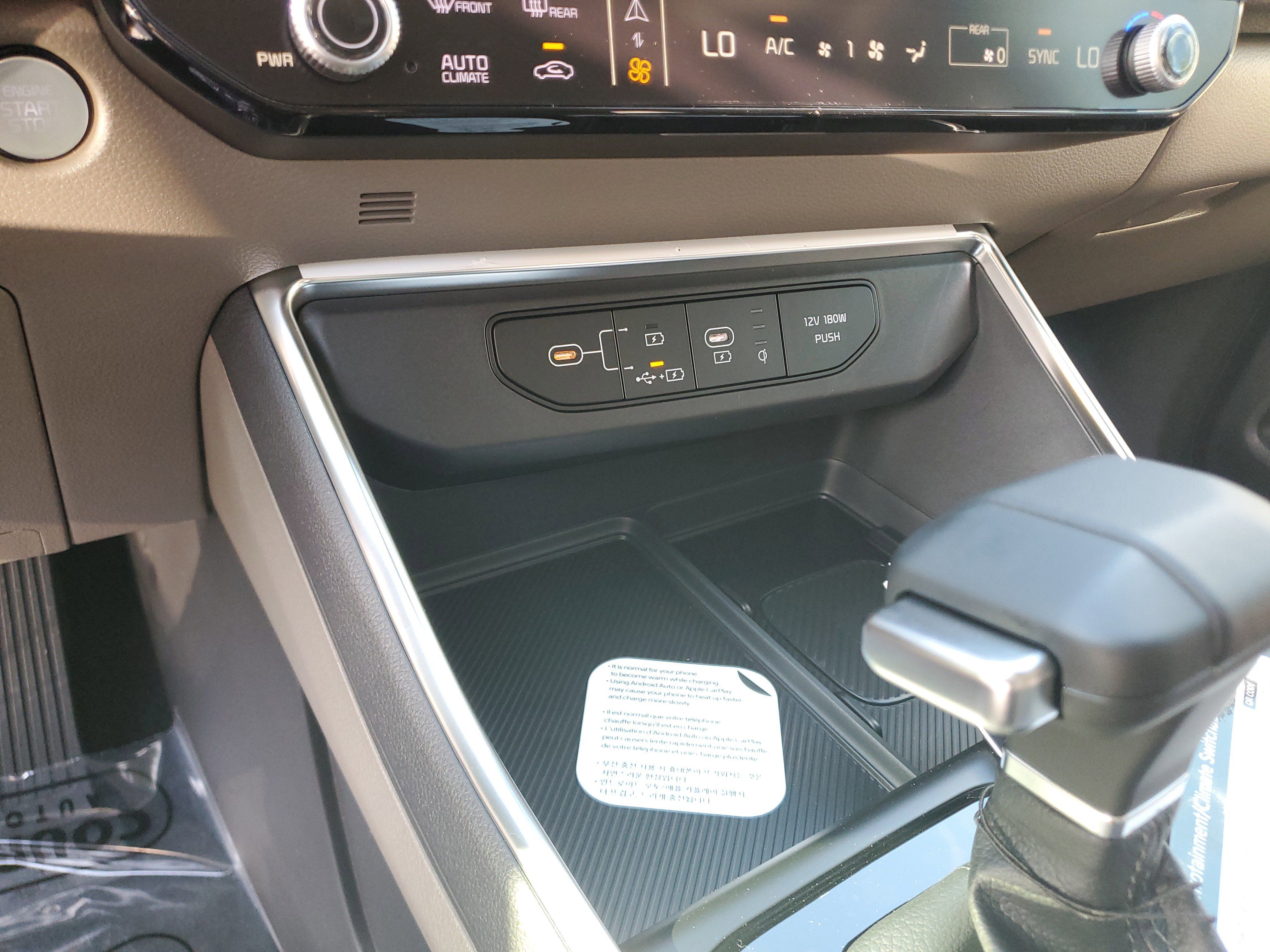 New 2026 Kia Carnival EX FWD image 19