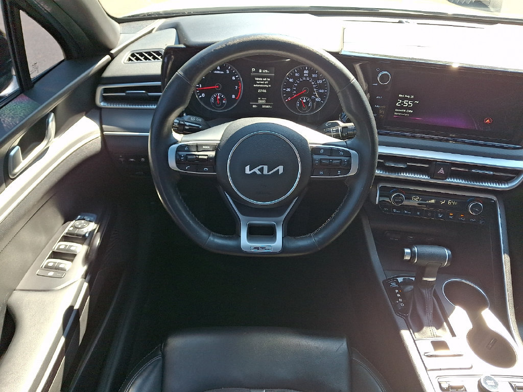 Used 2024 Kia K5 GT-Line AWD/4WD image 12
