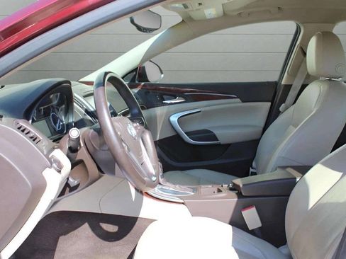 Used 2016 Buick Regal Premium image 9
