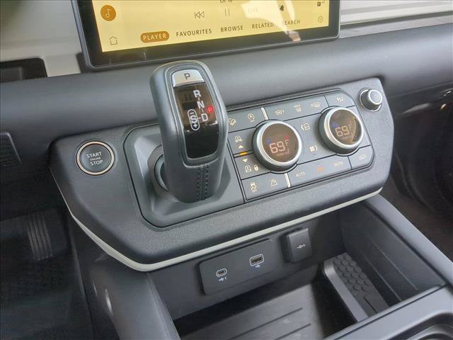 Used 2024 Land Rover Defender 110 S AWD/4WD image 19