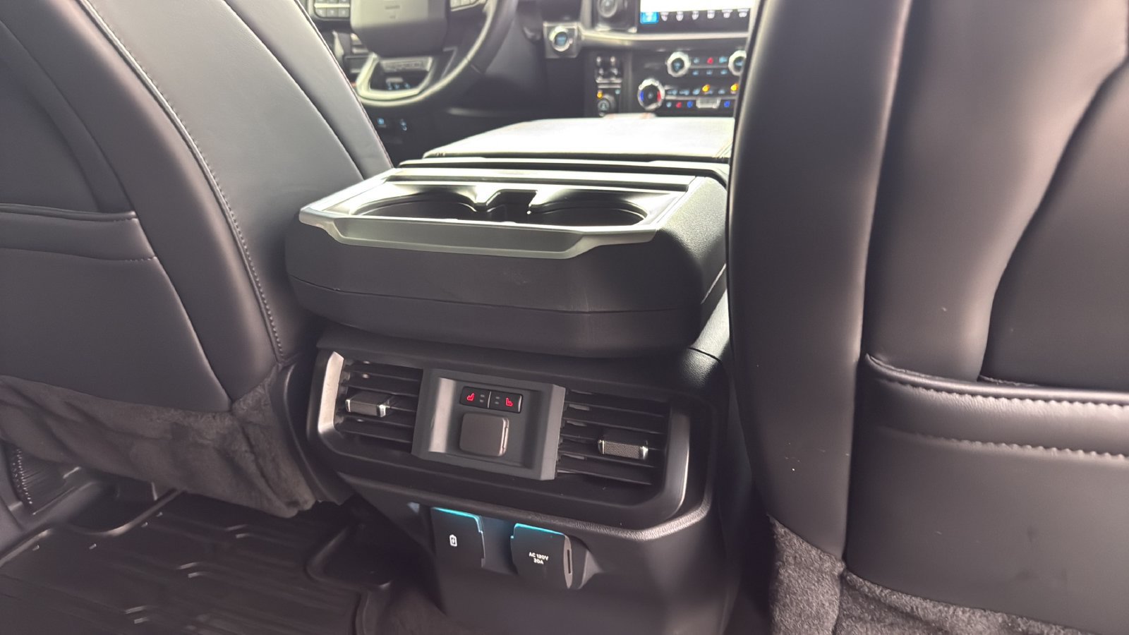 Used 2025 Ford F150 Raptor AWD/4WD image 55