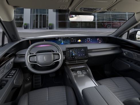 New 2026 Lincoln Nautilus Reserve image 9