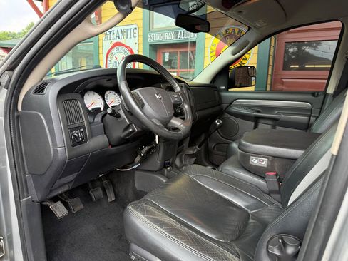 Used 2005 Dodge Ram 2500 Truck SLT AWD/4WD image 13