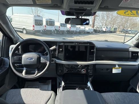 New 2025 Ford F350 XLT w/ Black Appearance Package image 9