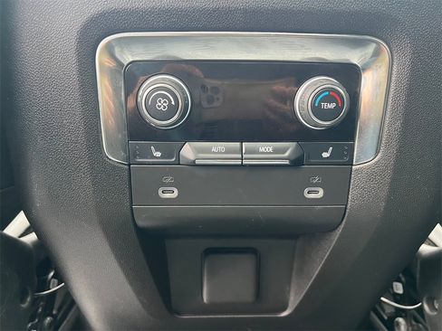 Used 2024 Chevrolet Tahoe RST image 17