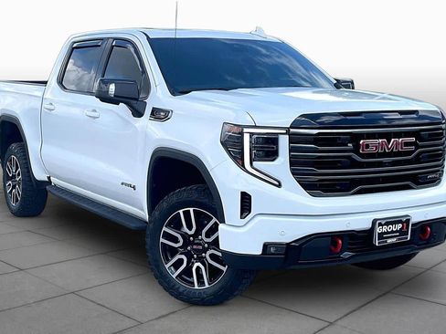 Used 2026 GMC Sierra 1500 AT4 w/ AT4 Premium Package AWD/4WD image 4