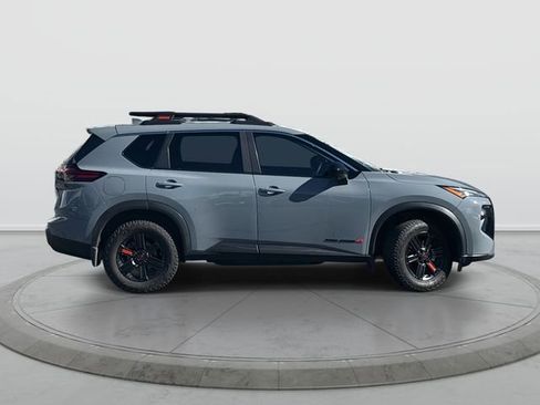Certified 2025 Nissan Rogue SV image 3
