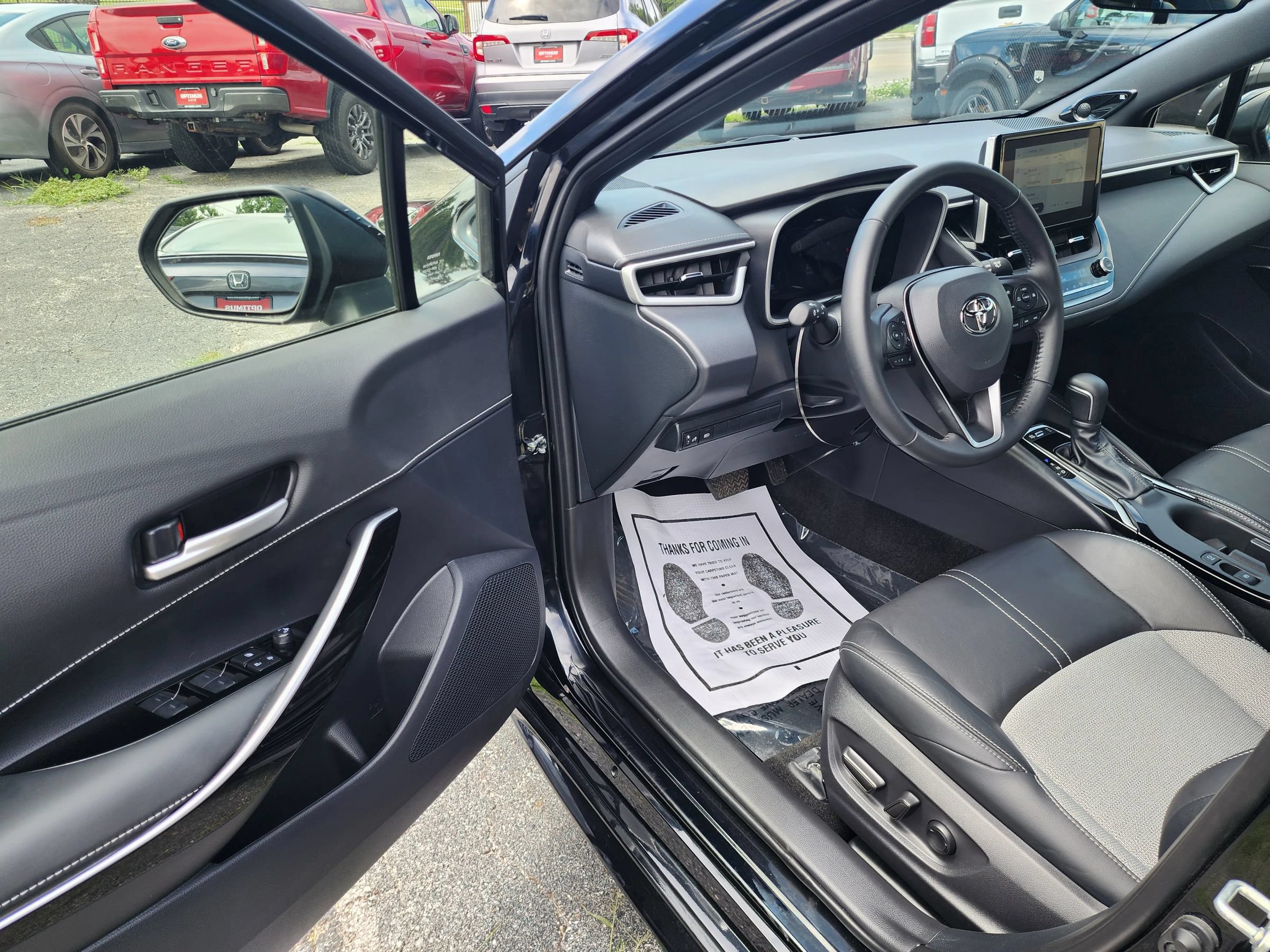 Used 2026 Toyota Corolla XSE FWD image 17