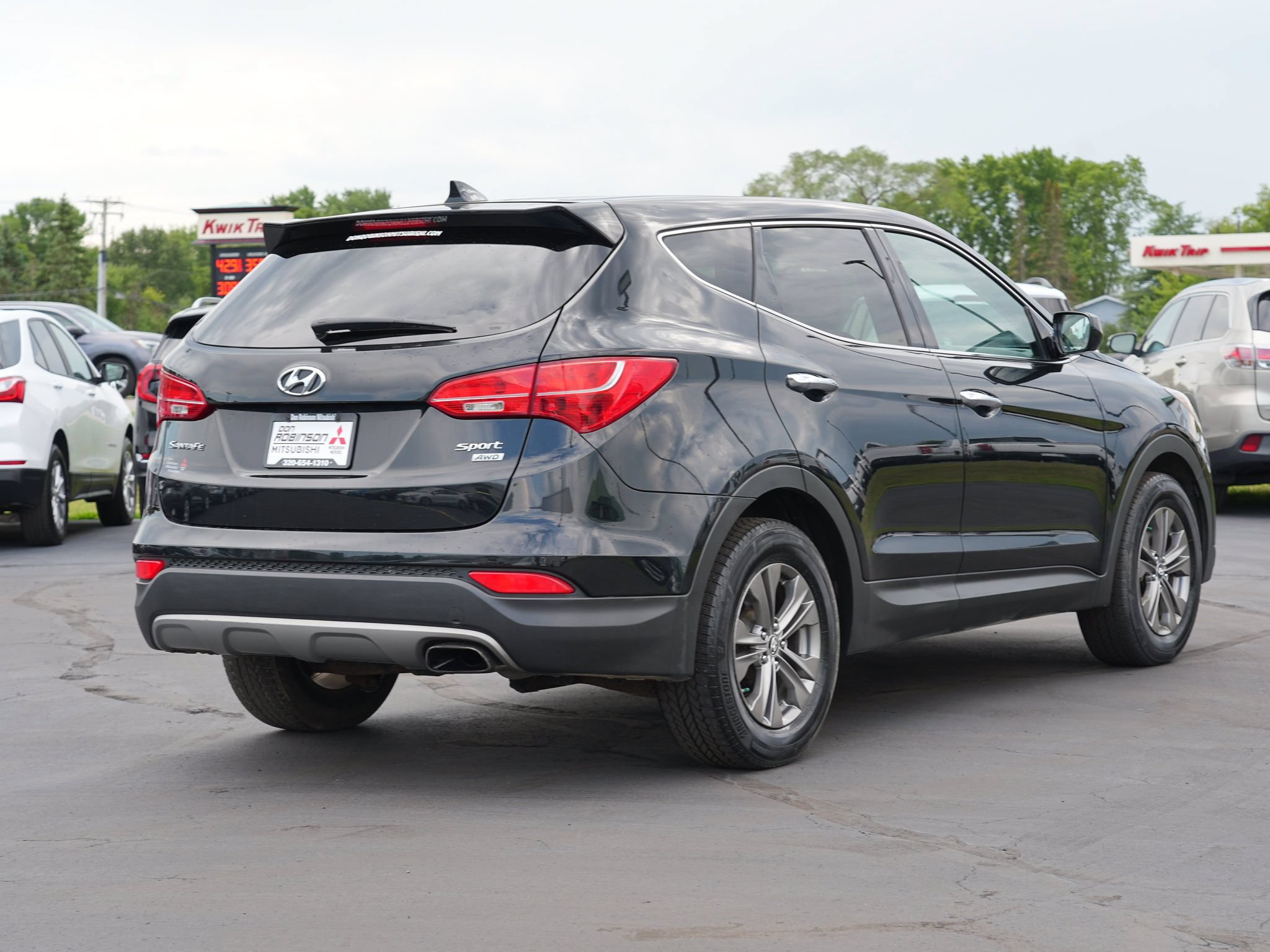 Used 2014 Hyundai Santa Fe Sport AWD/4WD image 3