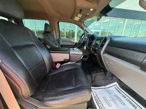 Used 2019 Ford F250 XL w/ STX Appearance Package AWD/4WD image 15