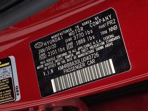 Used 2020 Hyundai Venue SE image 26