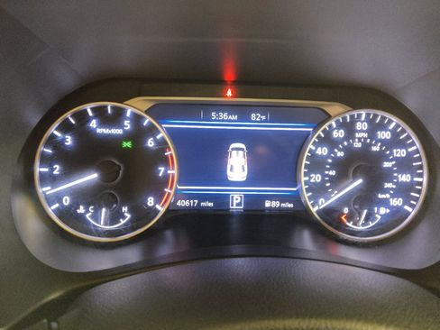 Used 2025 Nissan Sentra SV FWD image 23