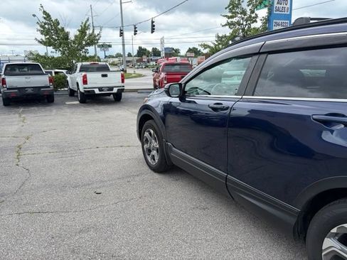 Used 2017 Honda CR-V EX-L image 4