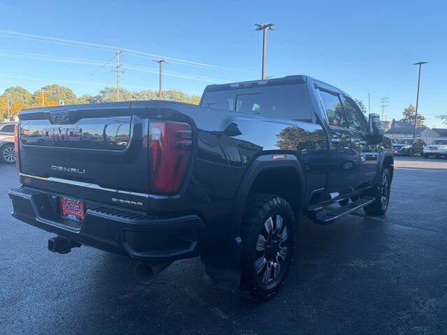 Used 2024 GMC Sierra 2500 Denali w/ Technology Package AWD/4WD image 6