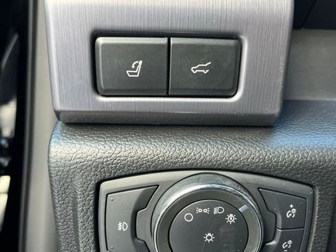 Used 2019 Ford Expedition Max Platinum image 50