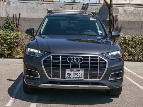 Used 2021 Audi Q5 2.0T Premium Plus w/ Premium Plus Package AWD/4WD image 2