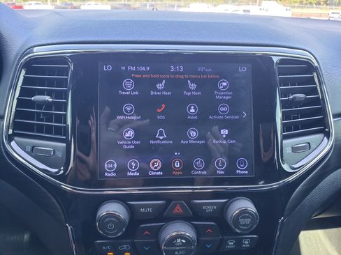 Used 2019 Jeep Grand Cherokee Altitude RWD image 22