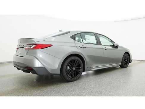New 2026 Toyota Camry SE FWD image 25
