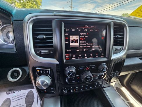 Used 2014 RAM 1500 Limited AWD/4WD image 19