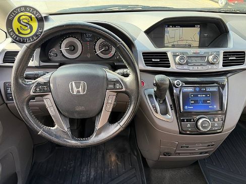 Used 2015 Honda Odyssey Touring image 34
