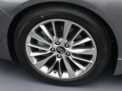 Used 2023 INFINITI Q50 Luxe w/ Cargo Package RWD image 7