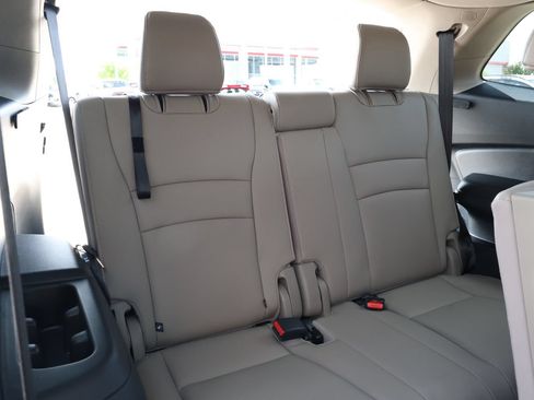 Used 2021 Honda Pilot EX-L image 34