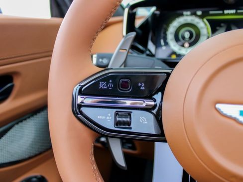 New 2026 Aston Martin V8 Vantage Convertible image 12