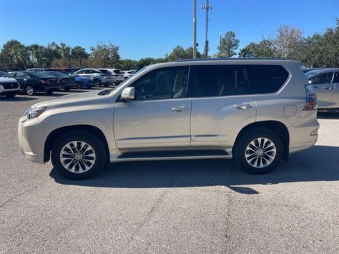 Used 2014 Lexus GX 460 Luxury image 4