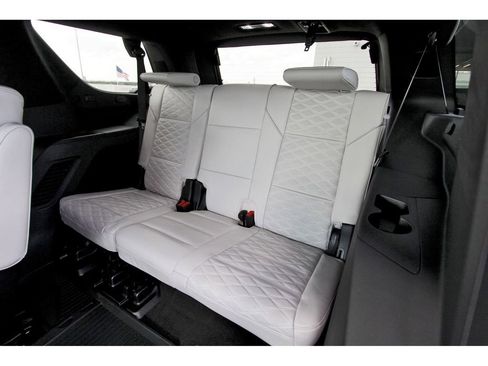 New 2025 Cadillac Escalade Sport Platinum w/ LPO, ONYX Package image 13