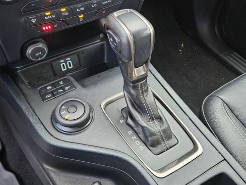 Used 2021 Ford Ranger Lariat w/ Equipment Group 501A High image 29