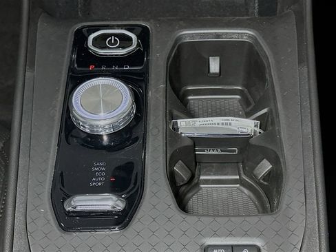 New 2025 Jeep Wagoneer S Launch Edition AWD/4WD image 12