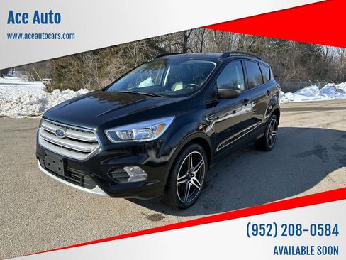 Used 2019 Ford Escape SEL image 1