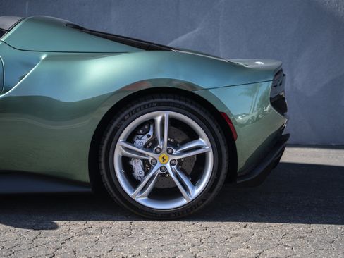 Used 2024 Ferrari 296 GTS RWD image 23