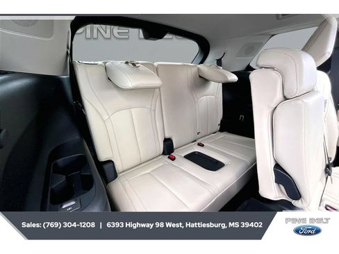 Used 2024 INFINITI QX60 Sensory AWD/4WD image 21