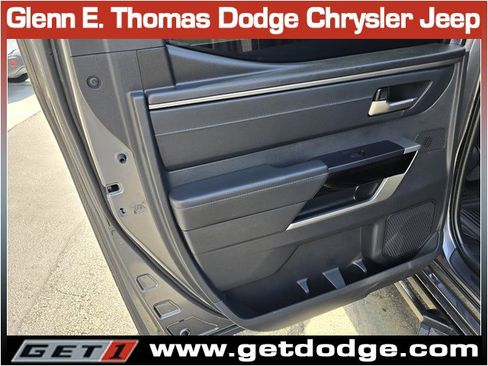 Used 2024 Toyota Tundra Limited AWD/4WD image 28