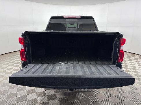 Used 2020 Chevrolet Silverado 1500 LTZ AWD/4WD image 30