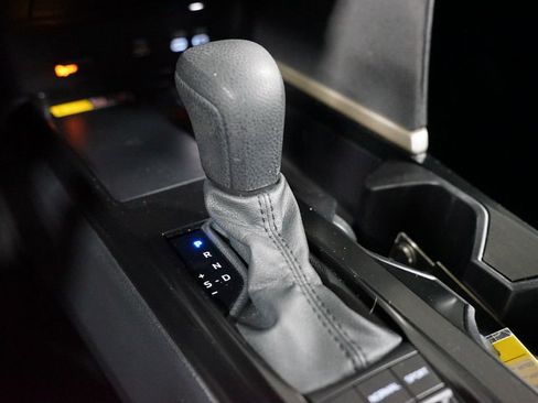 Certified 2025 Toyota Camry LE image 21