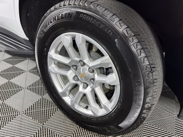 Used 2025 Chevrolet Tahoe LT RWD image 14