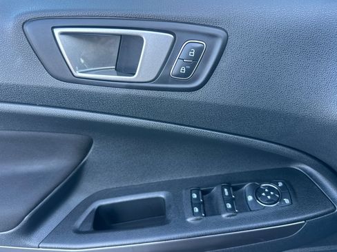 Used 2022 Ford EcoSport SE w/ SE Convenience Package image 11