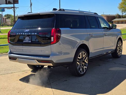 New 2026 Ford Expedition Max Platinum w/ Platinum Ultimate Package image 5