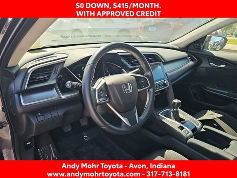 Used 2018 Honda Civic EX-T image 9