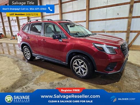 Used 2023 Subaru Forester Premium AWD/4WD image 5