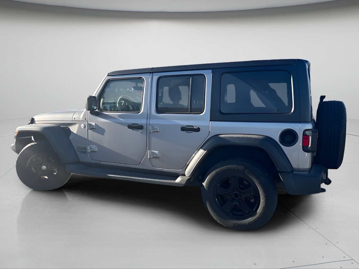 Used 2018 Jeep Wrangler Unlimited Sport S AWD/4WD image 8