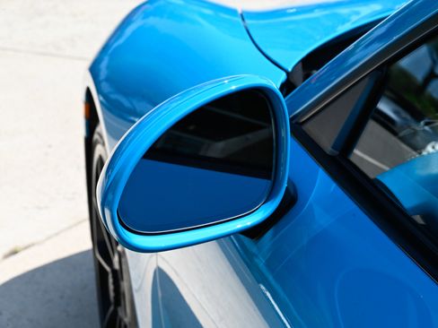 Used 2018 Porsche 911 GT3 RWD image 14