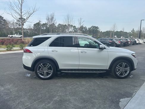 Used 2022 Mercedes-Benz GLE 350 4MATIC w/ Premium Package image 6