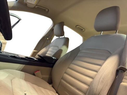 Used 2013 Ford Fusion SE FWD image 14