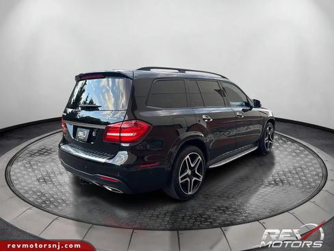 Used 2017 Mercedes-Benz GLS 550 4MATIC image 5